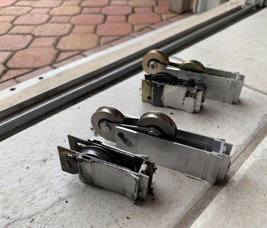Top 1 Sliding Door Repair Miami Service Door Doctor (305)3459228