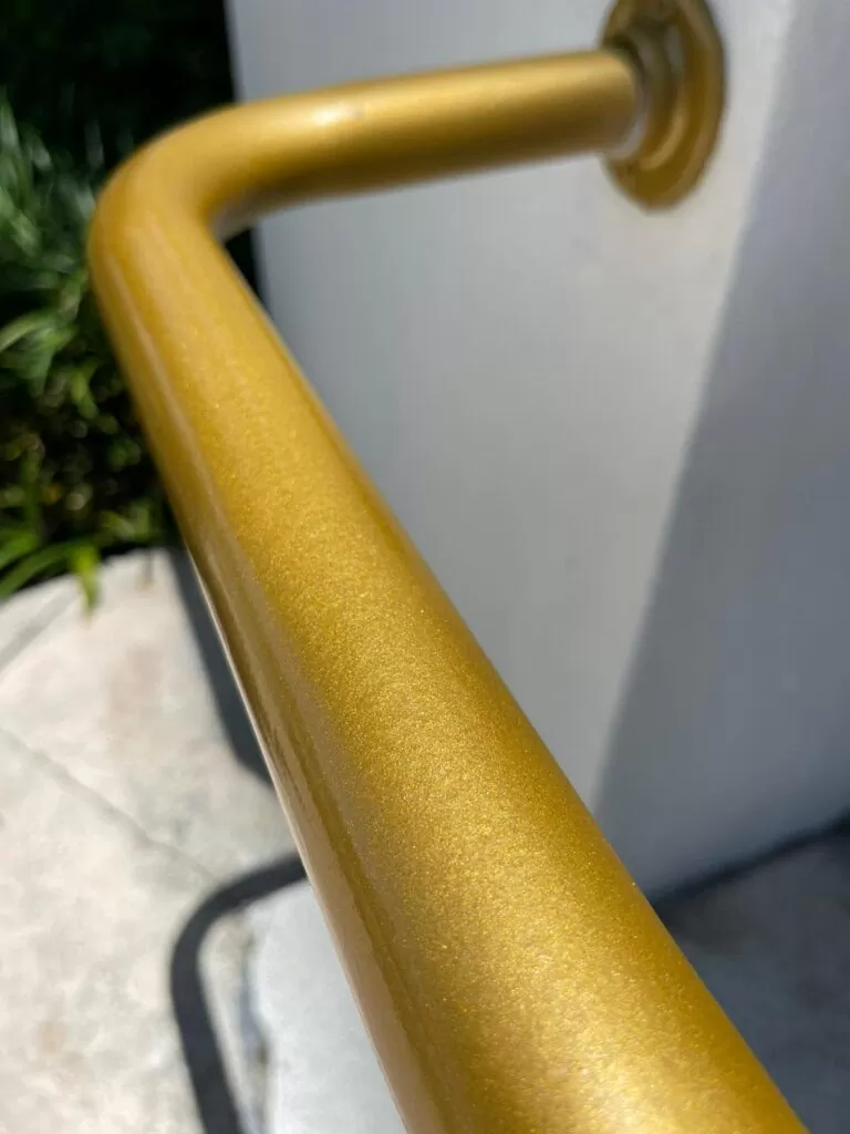 Handrail eletrostatic painting goldd